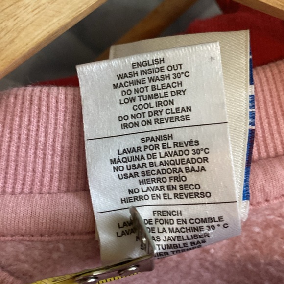 Russell Athletic Size Medium Women's Pink Sweatshirt - Picture 7 of 7